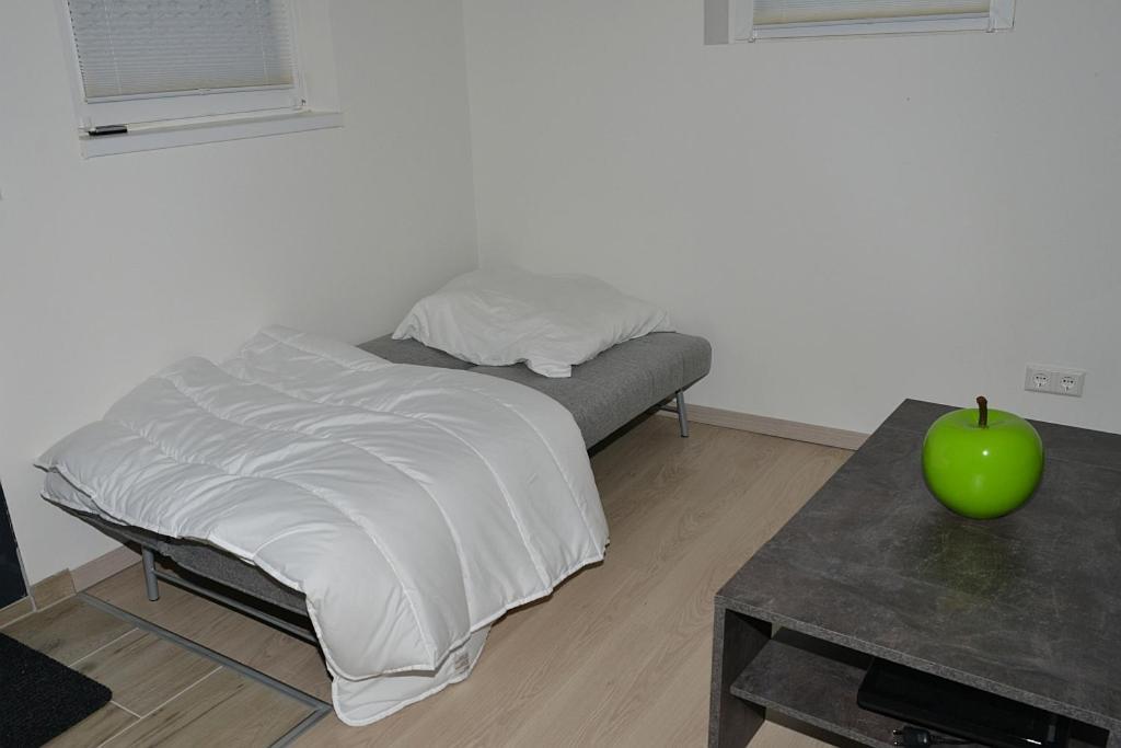 Apartment In Reutlingen / Sickenhausen Экстерьер фото