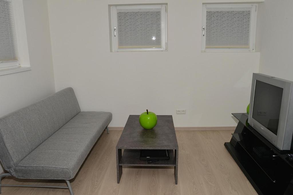 Apartment In Reutlingen / Sickenhausen Экстерьер фото